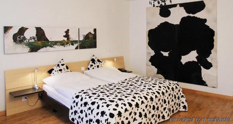Hotel Roter Turm Золотурн Стая снимка